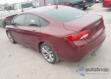 2015 Chrysler 200 S z USA, uszkodzony, nr VIN 1C3CCCBG4FN519021